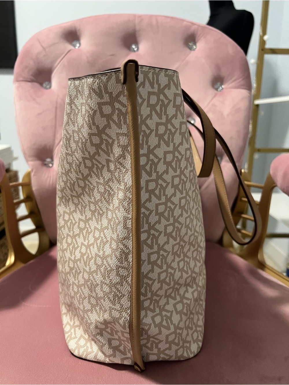 DKNY Bryant Signature I Tote Bag in Beige Monogram with Tan Handles - Picture 7 of 16